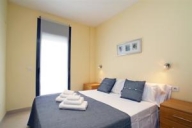 Sitges Vacation Apartment Rentals, #102Sitges : 2 chambre à coucher, 2 SdB, couchages 4
